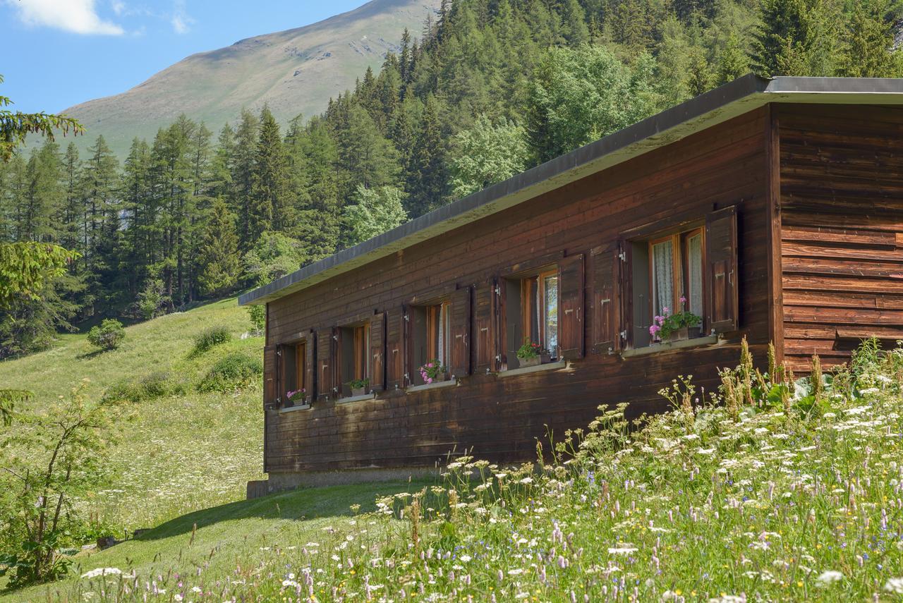 Hotel Au Bivouac de Napoléon et Spa Bourg-Saint-Pierre Exterior foto